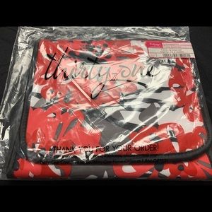 Thirty-One fold it up organizer—discontinued